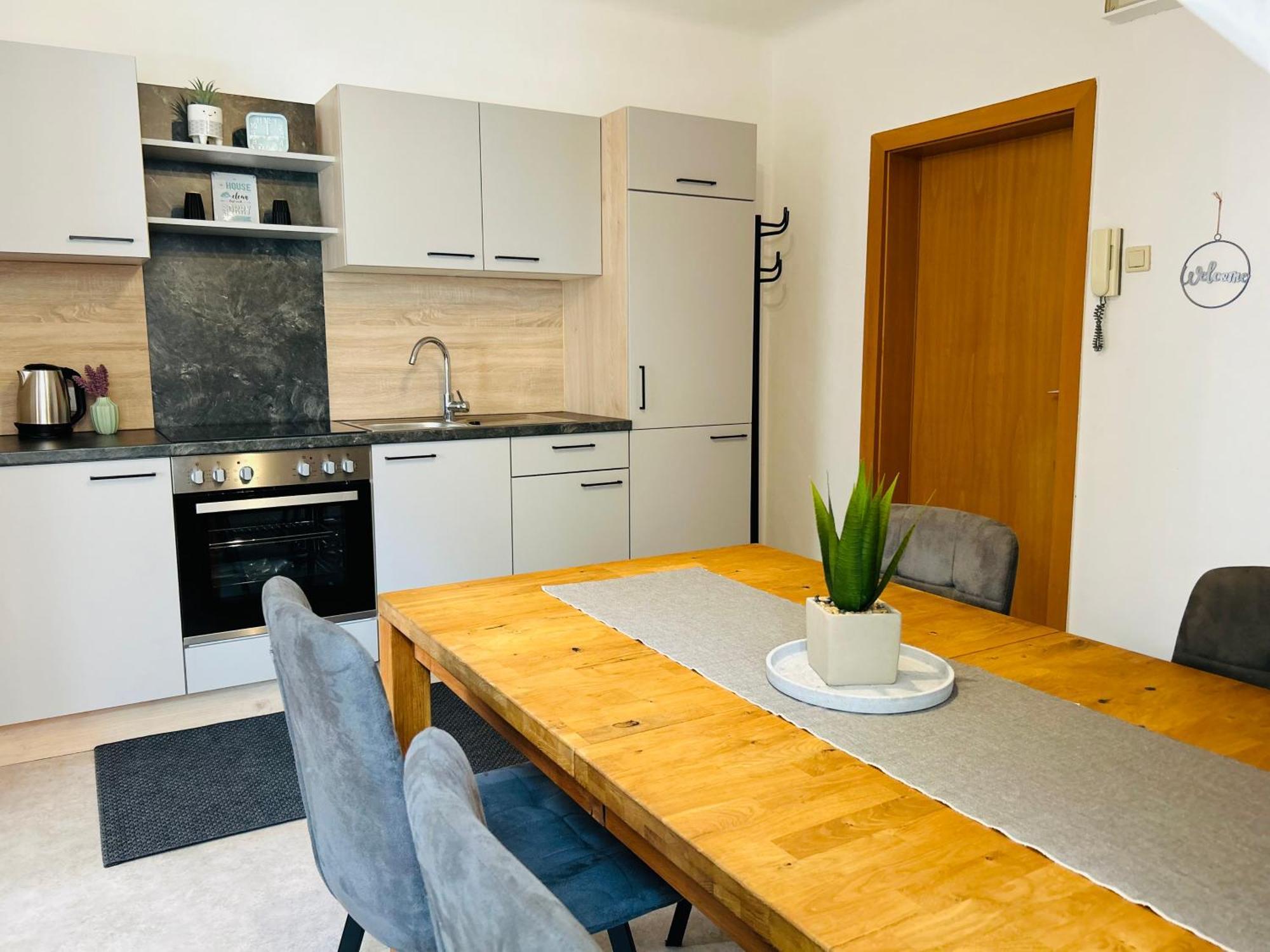 Apartment Gutenberg - Self-Check-In - Naehe Redbull Ring Knittelfeld Ngoại thất bức ảnh