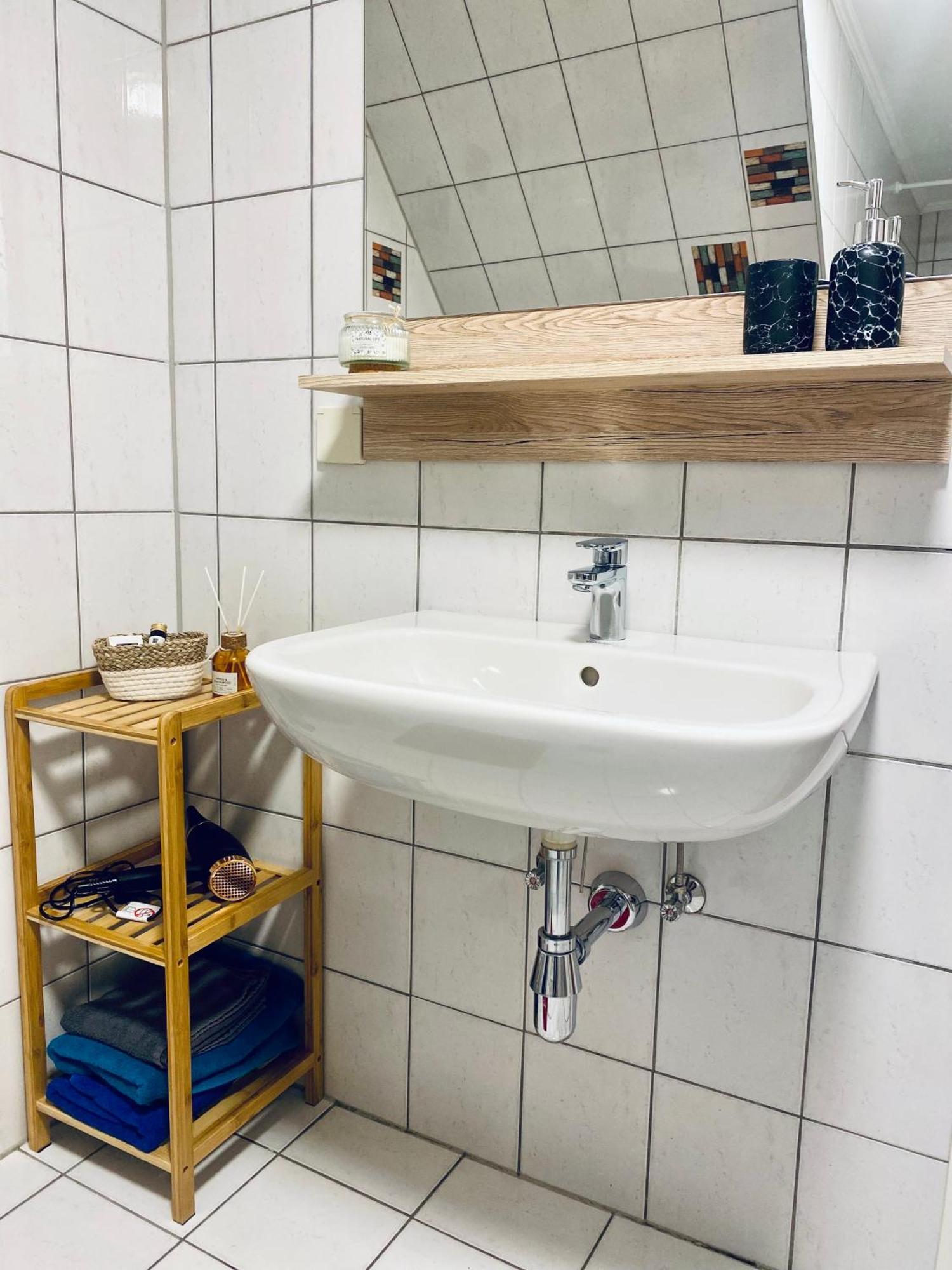 Apartment Gutenberg - Self-Check-In - Naehe Redbull Ring Knittelfeld Ngoại thất bức ảnh